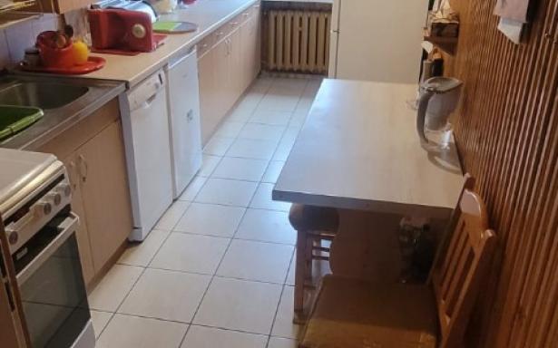 Na sprzedaż 4-pokojowe mieszkanie w centrum miasta – 74,9 m² 5359042