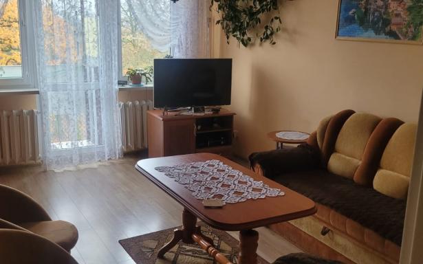 Na sprzedaż 4-pokojowe mieszkanie w centrum miasta – 74,9 m² 5359050